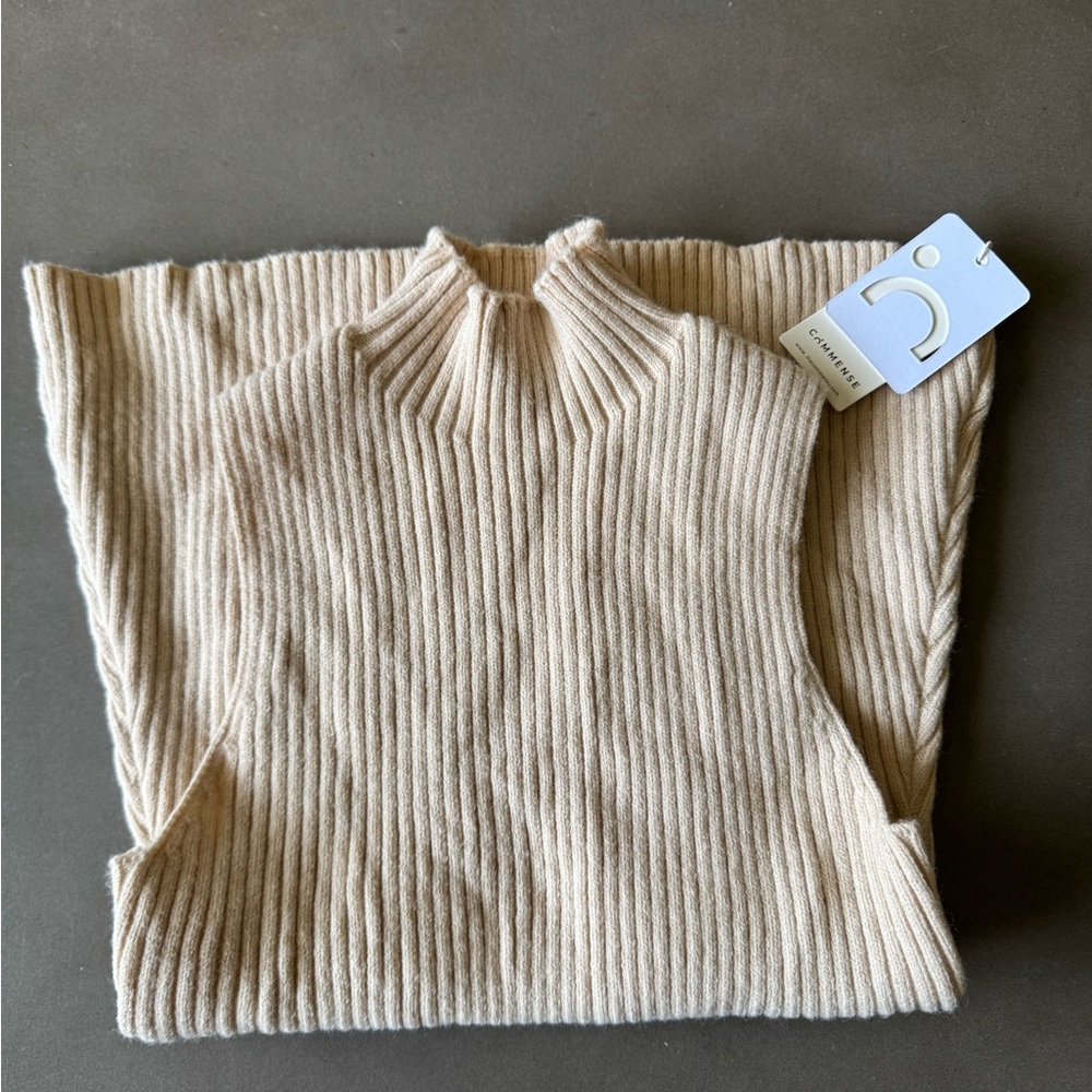 Commense Beige Ribbed Muscle Tee - Picture 4 of 4